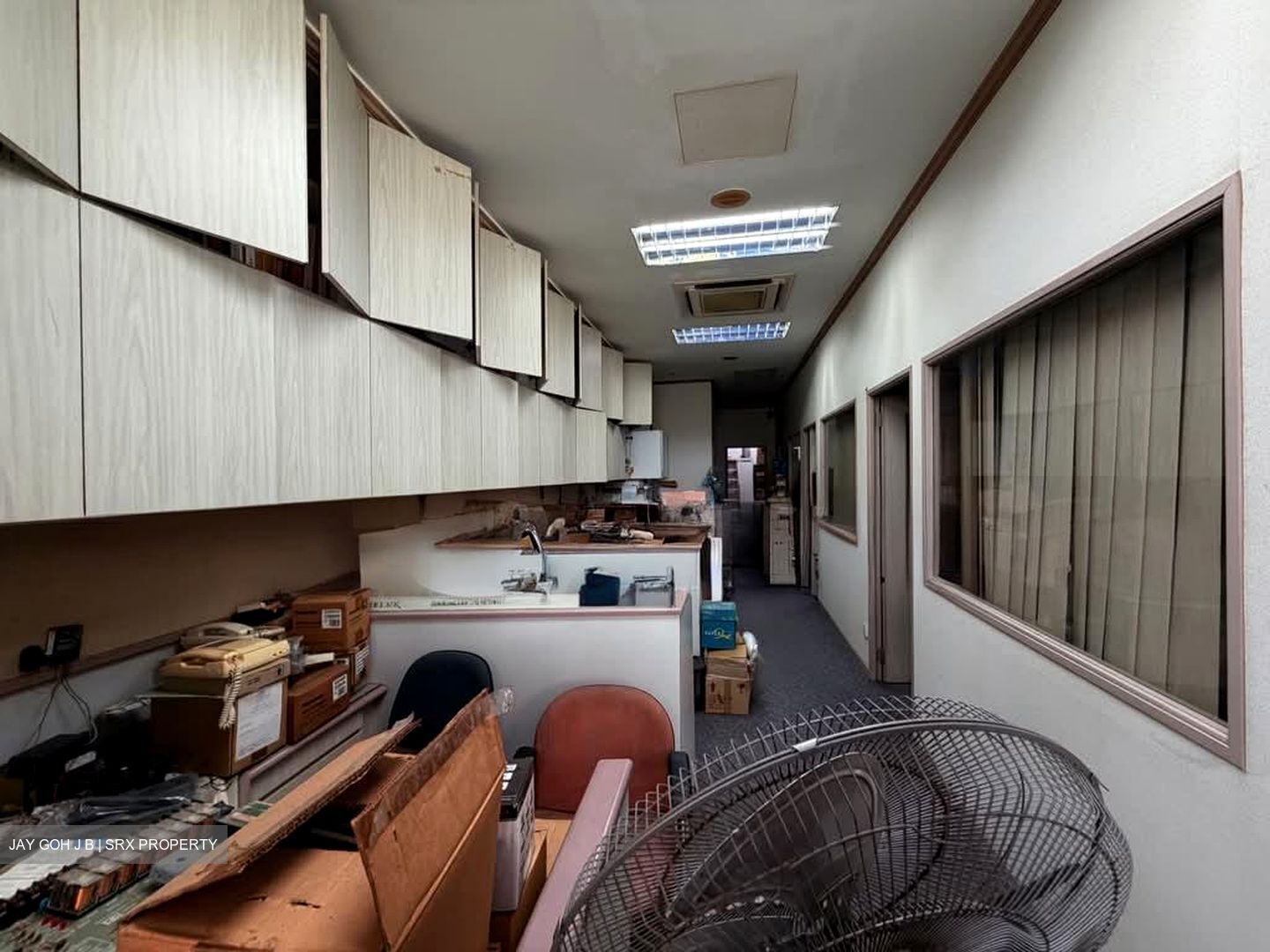 Uni Building (D15), Office #591805491